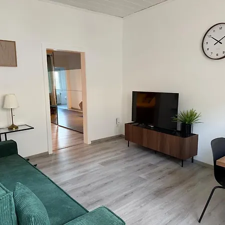 Gemuetliche 2-zimmer Im Erdgeschoss Mit Guter Anbindung Appartement *